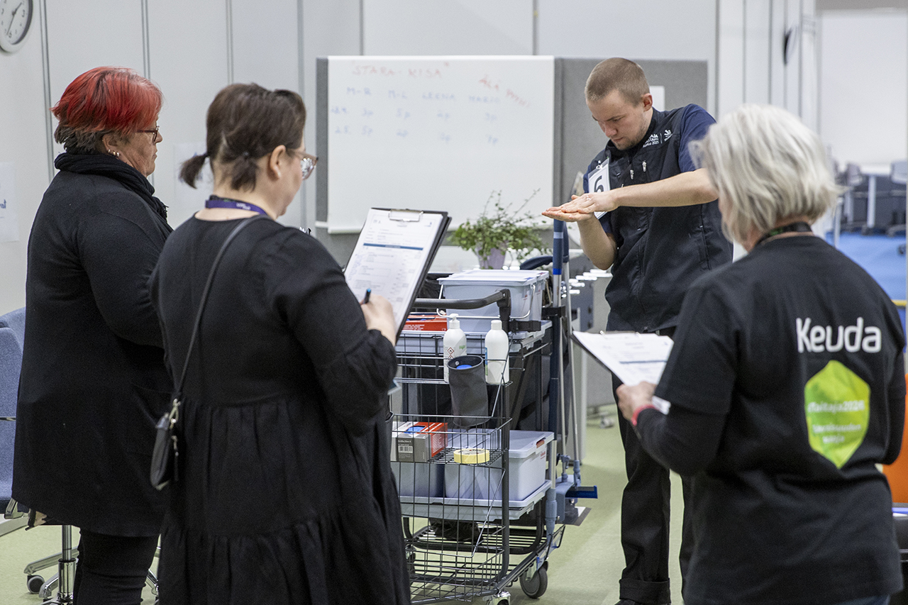 T25_P4_puhtauspalvelu_0050_Roni_Lehti.jpg